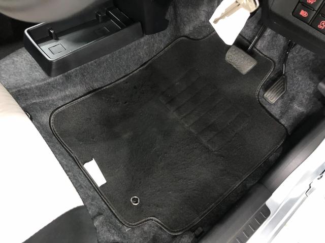 ミライース Ｌ　ＳＡＩＩＩ　走行１５８９キロ／クリアランスソナー　一年保証・走行距離無制限　走行１５８９キロ　助手席エアバック　オートライト　オートマチックハイビーム　クリアランスソナー　アイドリングストップ（18枚目）