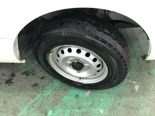 ハイゼットトラック スタンダード 走行56826キロ/FMAMラジオ/マット 1年保証距離無制限 走行距離56826キロ FMAMラジオ 純正フロアマット ドリンクホルダー マニュアルエアコン 取扱説明書 メンテナンスノート(33枚目)