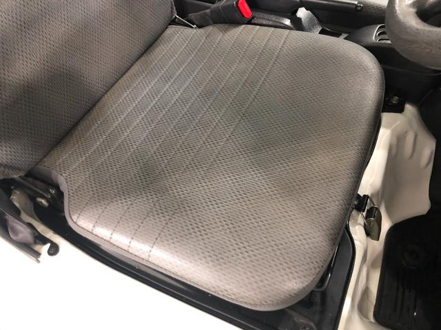 ハイゼットトラック スタンダード 走行56826キロ/FMAMラジオ/マット 1年保証距離無制限 走行距離56826キロ FMAMラジオ 純正フロアマット ドリンクホルダー マニュアルエアコン 取扱説明書 メンテナンスノート(40枚目)