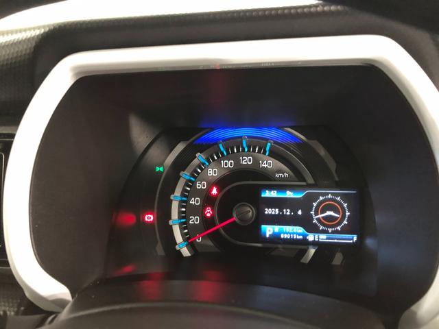 ハスラー ハイブリッドＧターボ　走行８９０１５キロ／ナビ／ドラレコ　１年保証距離無制限　走行距離８９０１５キロ　フルセグナビ　ブルートゥース　ドラレコ　純正マット　サイドエアバッグ　オートライト　アイドリングストップ　シートヒーター　電動格納式ドアミラー　キーフリー（8枚目）