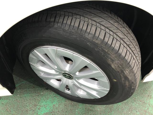 プリウス Ｓ　走行１２０４２キロ／ナビ／バックカメラ／ドラレコ／ＥＴＣ　一年保証・走行距離無制限走行１２０４２キロ　フルセグナビ　ブルートゥース　バックカメラ　ドラレコ　クリアランスソナー　オートライト　ＬＥＤヘッドライト（17枚目）