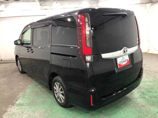 ノア Ｘ　Ｖパッケージ　修復歴／走行７１７４５キロ／ワンセグナビ　１年保証距離無制限　走行距離７１７４５キロ　ワンセグナビ　バックカメラ　ブルートゥース　純正マット　助手席エアバック　両側スライドドア（16枚目）