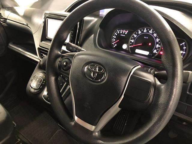 ノア Ｘ　Ｖパッケージ　修復歴／走行７１７４５キロ／ワンセグナビ　１年保証距離無制限　走行距離７１７４５キロ　ワンセグナビ　バックカメラ　ブルートゥース　純正マット　助手席エアバック　両側スライドドア（46枚目）