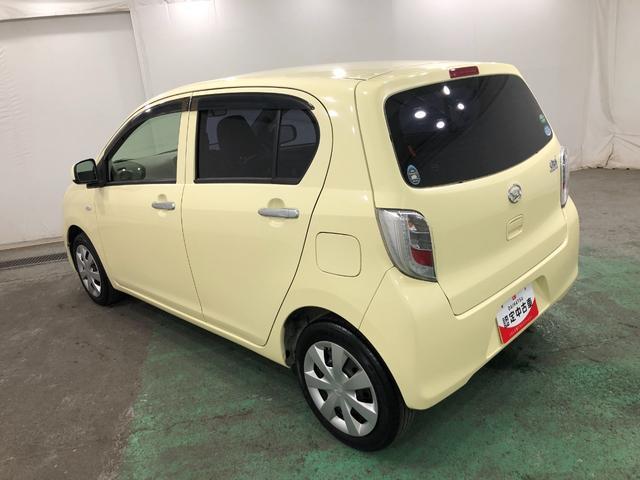 ミライース Ｌ　ＳＡ　走行９８６７７キロ／ＣＤチューナー／ＥＴＣ　車検Ｒ８．６　一年保証・走行距離無制限　点検記録簿有　走行９８６７７キロ　運転席助手席エアバック　ＥＴＣ　純正カーペットマット　アイドリングストップ　キーレス（4枚目）