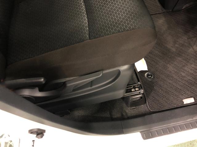 トール Ｇターボ　走行３９５８７キロ／ナビ／ドラレコ／バックカメラ　一年保証・走行距離無制限走行３９５８７キロ　フルセグナビ　ブルートゥース　ＵＳＢ　バックカメラ　ドラレコ　クリアランスソナー　ＬＥＤヘッドライト　両側電動スライドドア（15枚目）