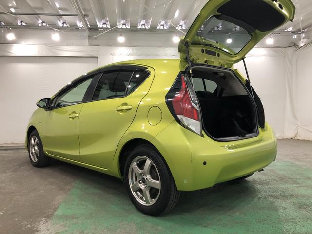 アクア Ｓ　走行２４８６２キロ／フルセグナビ／電動格納式ドアミラー　１年保証距離無制限　走行距離２４８６２キロ　フルセグナビ　カーペットマット　助手席エアバッグ　電動格納式ドアミラー　キーレスエントリー（26枚目）