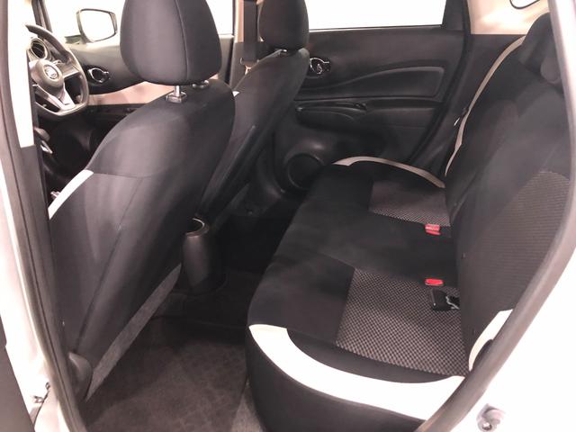 ノート Ｘ　走行２９２４８キロ／雹害／ナビ／全周囲カメラ　一年保証・走行距離無制限走行２９２４８キロ　フルセグナビ　ブルートゥース　全周囲カメラ　ＤＶＤ　オートライト　キーフリー　ホイールキャップ（35枚目）