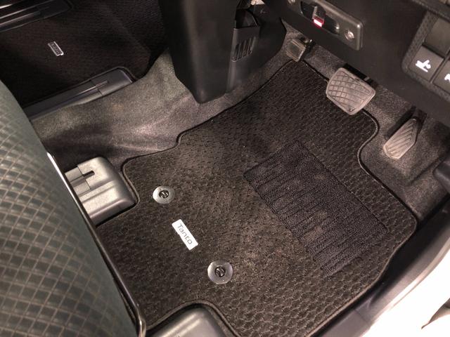 タント カスタムRS 走行66474キロ/ナビ/車検整備付/ドラレコ 一年保証・走行距離無制限走行66474キロ フルセグナビ ブルートゥース バックカメラ ドラレコ クリアランスソナー オートライト LEDヘッドライト シートヒーター 両側電動スライドドア(18枚目)