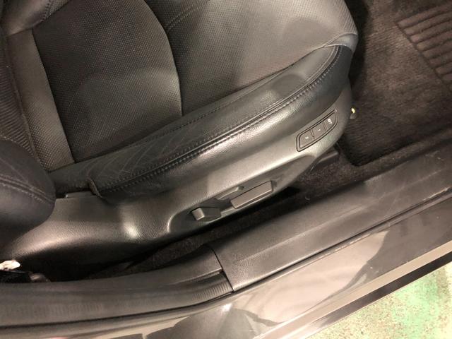 �ɂ݂̏o�₷���^�]�ȃV�[�g�̊p�A�t���A�}�b�g�A���ʁA�Ƃ��ɗǍD�ł�