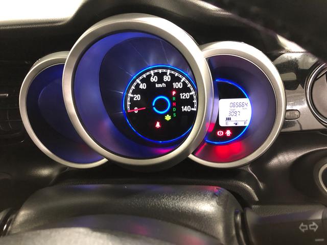 Ｎ－ＢＯＸカスタム ＧターボＬパッケージ　走行６５６６４キロ／ナビ／バックカメラ　一年保証・走行距離無制限走行６５６６４キロ　フルセグナビ　ブルートゥース　バックカメラ　ＥＴＣ　サイドエアバック　オートライト　ＨＩＤヘッドライト　両側電動スライドドア（8枚目）