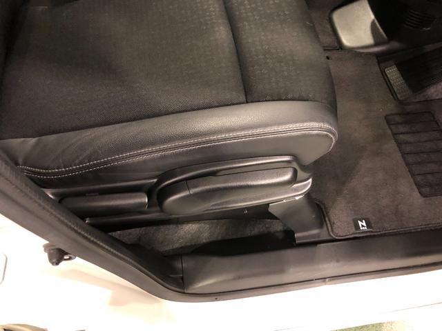 Ｎ－ＢＯＸカスタム ＧターボＬパッケージ　走行６５６６４キロ／ナビ／バックカメラ　一年保証・走行距離無制限走行６５６６４キロ　フルセグナビ　ブルートゥース　バックカメラ　ＥＴＣ　サイドエアバック　オートライト　ＨＩＤヘッドライト　両側電動スライドドア（15枚目）
