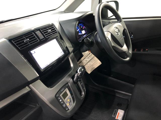 ムーヴ カスタム　Ｘ　ＳＡ　走行６５０４３キロ／ナビ／雹害　一年保証・走行距離無制限走行６５０４３キロ　フルセグナビ　ブルートゥース　バックカメラ　オートライト　ＬＥＤヘッドライト　ベンチシート（31枚目）