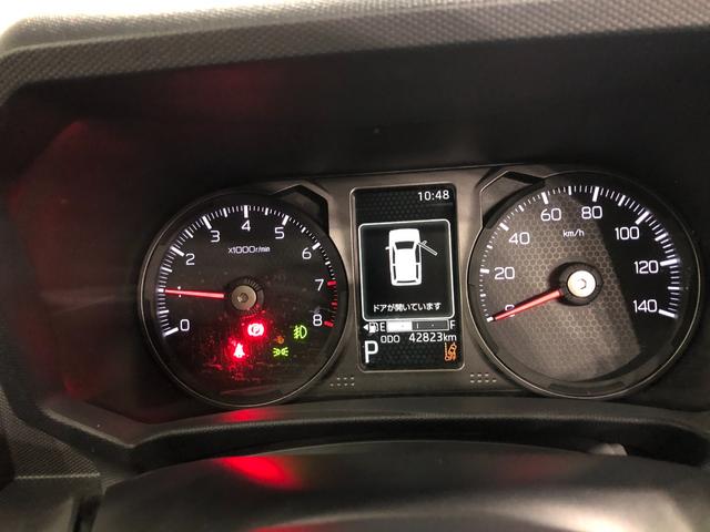 タフト Ｇターボ　ダーククロムベンチャー　走行４２８２３キロ　一年保証・走行距離無制限走行４２８２３キロ　車検整備付　サイドエアバック　クリアランスソナー　オートライト　ＬＥＤヘッドライト　アイドリングストップ　シートヒーター（8枚目）