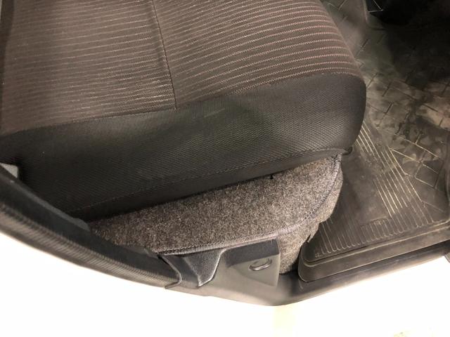 �ɂ݂̏o�₷���^�]�ȃV�[�g�̊p�A�t���A�}�b�g�A���ʁA�Ƃ��ɗǍD�ł�