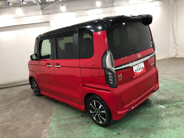 Ｎ－ＢＯＸカスタム Ｇ・Ｌホンダセンシング　走行２７９３２キロ／ナビ／ドラレコ　１年保証距離無制限　走行距離２７９３２キロ　フルセグナビ　バックカメラ　ブルートゥース　ドラレコ　純正マット　サイドエアバッグ　ＬＥＤヘッドランプ　片側電動スライドドア　プッシュボタンスタート（16枚目）