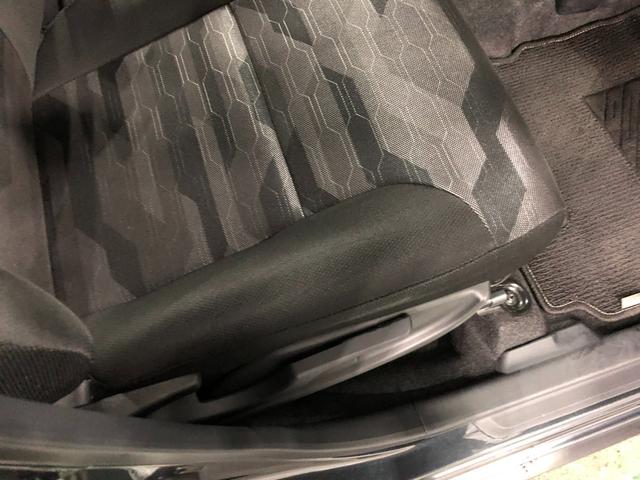 �ɂ݂̏o�₷���^�]�ȃV�[�g�̊p�A�t���A�}�b�g�A���ʁA�Ƃ��ɗǍD�ł�