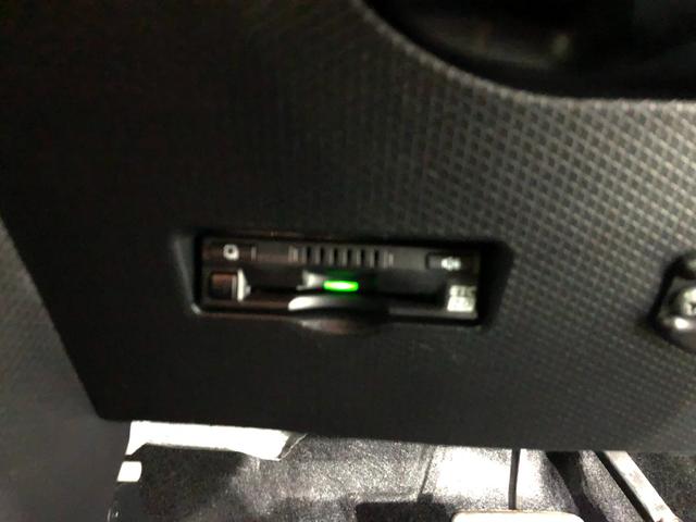 タント カスタムＲＳ　走行９７２７キロ／ディスプレイオーディオ　１年保証距離無制限　走行距離９７２７キロ　バックカメラ　ブルートゥース　ドラレコ　純正マット　サイドエアバッグ　ＬＥＤヘッドランプ　アイドリングストップ　シートヒーター　両側電動スライドドア（49枚目）