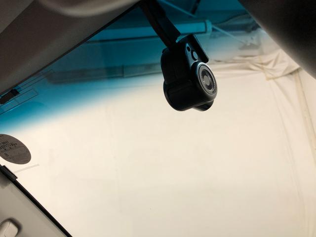 ������̎��ɗ����h�����R�t���B������^�]�΍�ɂ��𗧂��S�����ł��B