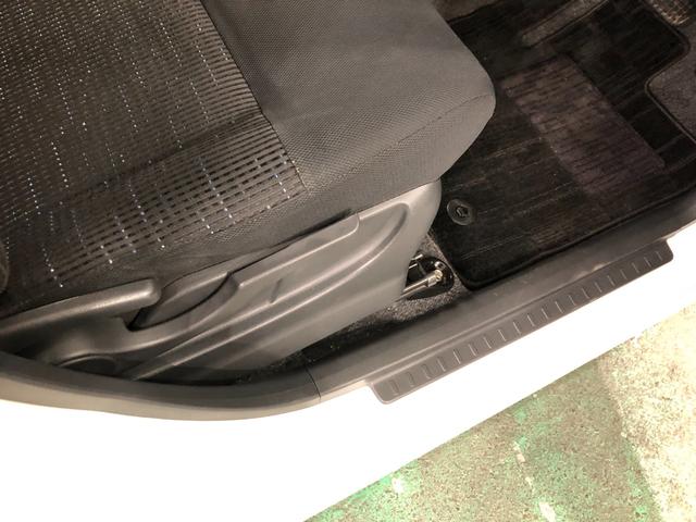 �ɂ݂̏o�₷���^�]�ȃV�[�g�̊p�A�t���A�}�b�g�A���ʁA�Ƃ��ɗǍD�ł�