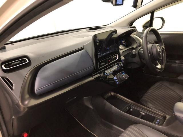 アクア Ｚ　走行１３８３３キロ／４ＷＤ／フルセグナビ／ドラレコ　１年保証距離無制限　走行距離１３８３３キロ　フルセグナビ　全周囲カメラ　ブルートゥース　ドラレコ　純正マット　サイドエアバッグ　ＬＥＤヘッドランプ　シートヒーター　オート格納式ドアミラー　キーフリー（32枚目）