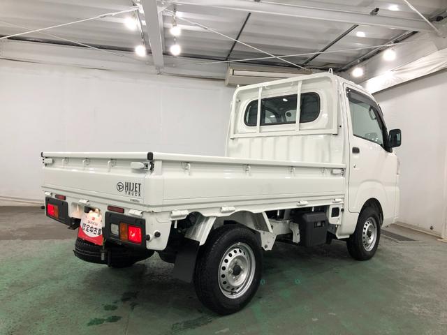 ハイゼットトラック スタンダード　ＭＴ車／走行５７４６キロ／クリアランスソナー　１年保証距離無制限　走行距離５７４６キロ　ＦＭＡＭラジオ　純正フロアマット　クリアランスソナー　オートライト　アイドリングストップ（13枚目）