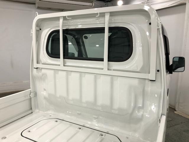 ハイゼットトラック スタンダード　ＭＴ車／走行５７４６キロ／クリアランスソナー　１年保証距離無制限　走行距離５７４６キロ　ＦＭＡＭラジオ　純正フロアマット　クリアランスソナー　オートライト　アイドリングストップ（27枚目）