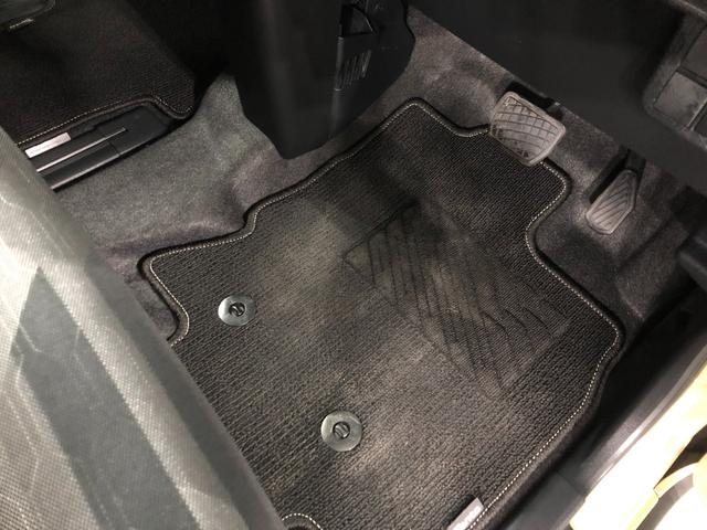 タント ファンクロスターボ　修復歴／走行２９２５１キロ／シートヒータ　１年保証距離無制限　走行距離２９２５１キロ　純正マット　サイドエアバッグ　ＬＥＤヘッドランプ　アイドリングストップ　シートヒーター　両側電動スライドドア　オート格納式ドアミラー　電動パーキングブレーキ（18枚目）