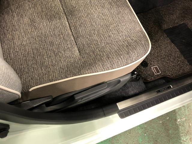 �ɂ݂̏o�₷���^�]�ȃV�[�g�̊p�A�t���A�}�b�g�A���ʁA�Ƃ��ɗǍD�ł�