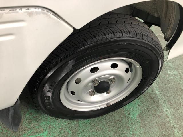 ハイゼットトラック エアコン・パワステ　スペシャル　４ＷＤ／走行４５８１８キロ　１年保証距離無制限　走行距離４５８１８キロ　４ＷＤ　純正フロアマット　助手席エアバッグ　マニュアルエアコン　スペアキー　メンテナンスノート（17枚目）