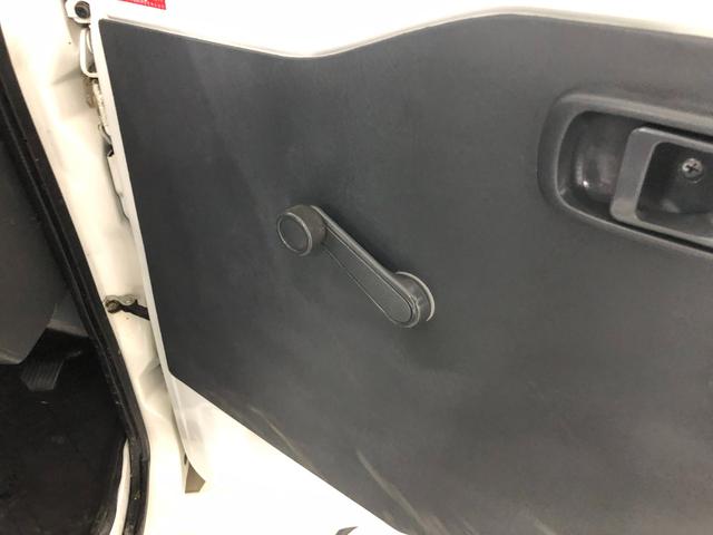 ハイゼットトラック エアコン・パワステ　スペシャル　４ＷＤ／走行４５８１８キロ　１年保証距離無制限　走行距離４５８１８キロ　４ＷＤ　純正フロアマット　助手席エアバッグ　マニュアルエアコン　スペアキー　メンテナンスノート（37枚目）
