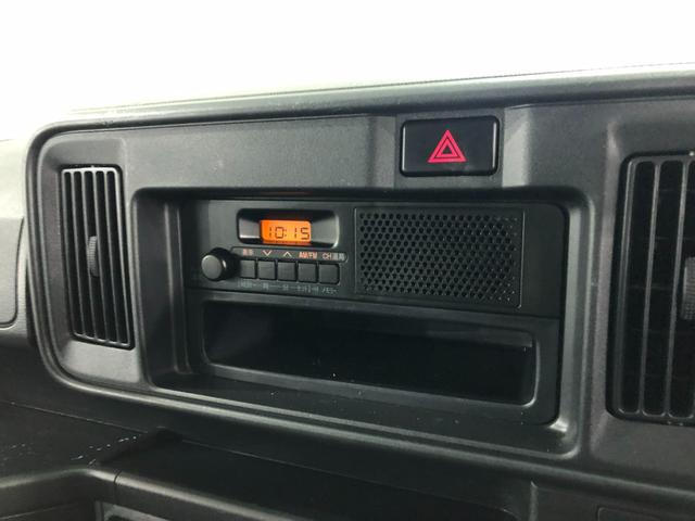 ハイゼットカーゴ デラックスＳＡＩＩＩ　車検整備付／走行５２１９０キロ　一年保証・走行距離無制限　走行５２１９０キロ　助手席エアバック　オートライト　ＬＥＤヘッドランプ　オートマチックハイビーム　アイドリングストップ（10枚目）