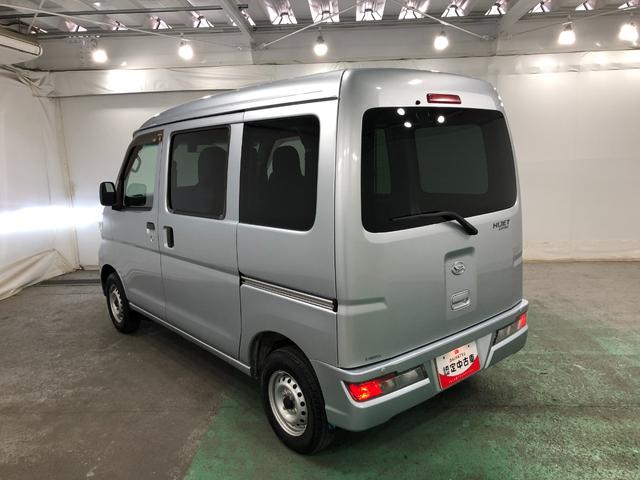 ハイゼットカーゴ デラックスＳＡＩＩＩ　車検整備付／走行５２１９０キロ　一年保証・走行距離無制限　走行５２１９０キロ　助手席エアバック　オートライト　ＬＥＤヘッドランプ　オートマチックハイビーム　アイドリングストップ（16枚目）