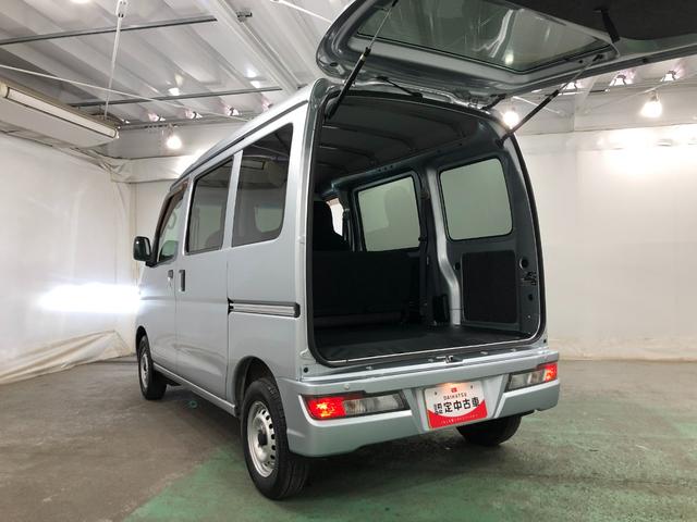 ハイゼットカーゴ デラックスＳＡＩＩＩ　車検整備付／走行５２１９０キロ　一年保証・走行距離無制限　走行５２１９０キロ　助手席エアバック　オートライト　ＬＥＤヘッドランプ　オートマチックハイビーム　アイドリングストップ（26枚目）