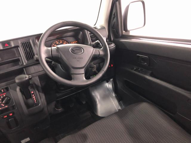 ハイゼットカーゴ デラックスＳＡＩＩＩ　車検整備付／走行５２１９０キロ　一年保証・走行距離無制限　走行５２１９０キロ　助手席エアバック　オートライト　ＬＥＤヘッドランプ　オートマチックハイビーム　アイドリングストップ（39枚目）