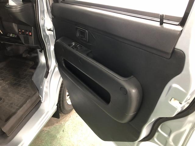 ハイゼットカーゴ デラックスＳＡＩＩＩ　車検整備付／走行５２１９０キロ　一年保証・走行距離無制限　走行５２１９０キロ　助手席エアバック　オートライト　ＬＥＤヘッドランプ　オートマチックハイビーム　アイドリングストップ（40枚目）