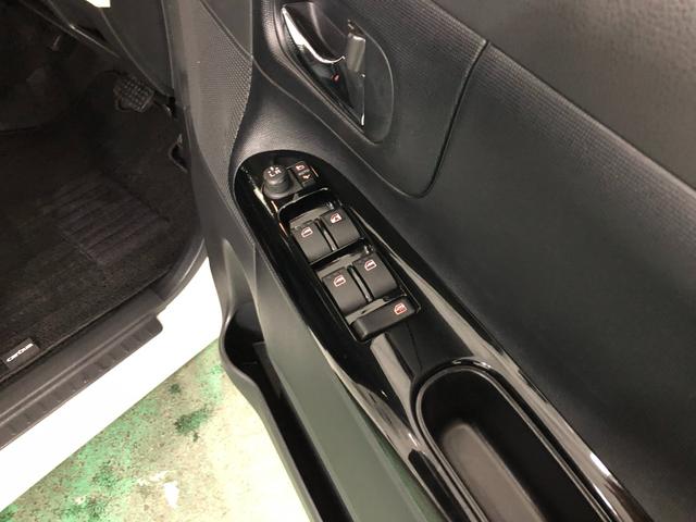 ムーヴキャンバス Ｇブラックインテリアリミテッド　ＳＡＩＩＩ　軽雹害／ナビ　１年保証距離無制限　走行距離２３６７３キロ　フルセグナビ　パノラマモニター　ドラレコ　純正マット　サイドエアバッグ　ＬＥＤヘッドランプ　アイドリングストップ　両側電動スライドドア　キーフリー（42枚目）