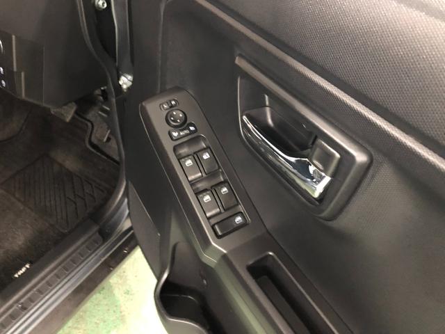 タフト Ｇターボ　ダーククロムベンチャー　走行２４７０７キロ／マット　１年保証距離無制限　走行距離２４７０７キロ　純正マット　サイドエアバッグ　ＬＥＤヘッドランプ　アイドリングストップ　シートヒーター　オート格納式ドアミラー　電動パーキングブレーキ　キーフリー（43枚目）