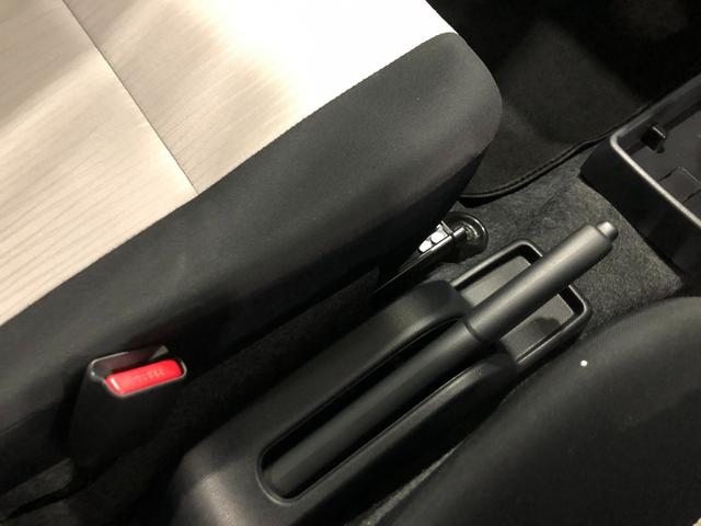 ミライース Ｌ　ＳＡＩＩＩ　走行１２８６３キロ／オートライト／マット　１年保証距離無制限　走行距離１２８６３キロ　マット　クリアランスソナー　オートマチックハイビーム　オートライト　アイドリングストップ　スマートアシスト３　キーレスエントリー（47枚目）