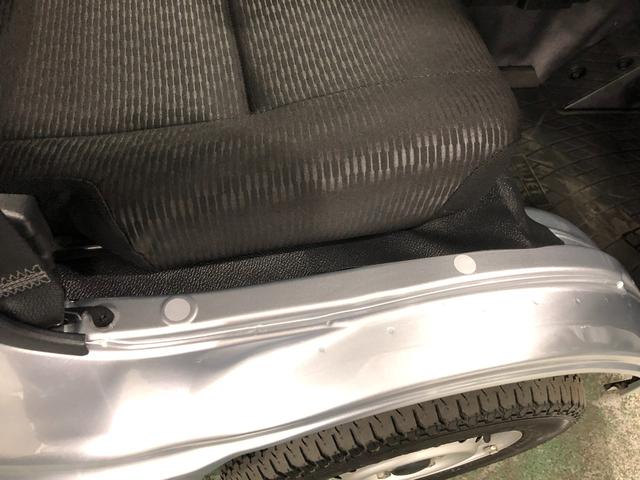 �ɂ݂̏o�₷���^�]�ȃV�[�g�̊p�A�t���A�}�b�g�A���ʁA�Ƃ��ɗǍD�ł�