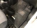 嬉しい純正フロアマット付き♪　状態も良好です（＾＾♪