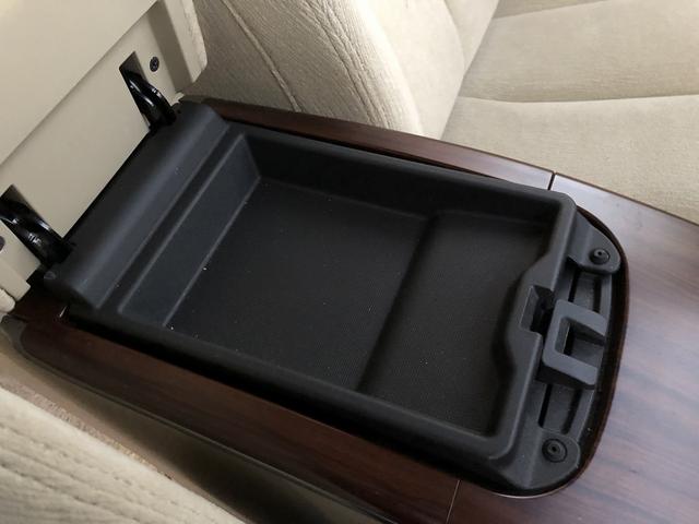 250XE 純正HDDナビ/バックカメラ/サイドカメラ/スマートキー/ビルトインETC/DVD再生可/Bluetooth接続可/ミュージックプレイヤー接続可/オートライト/盗難防止システム/電動格納ミラー(43枚目)