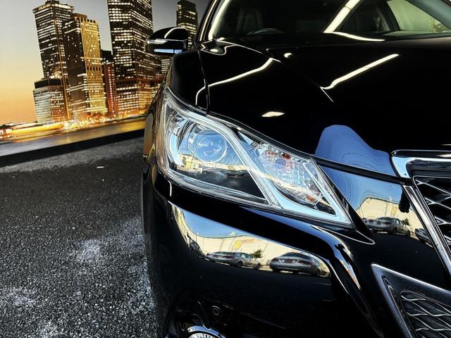 クラウンハイブリッド アスリートＳ　（禁煙車）（黒本革シート）（メーカーＨＤＤナビ）（クルーズコントロール）（シートヒーター＆クーラー）（コーナーセンサー）（パワーシート）（バックカメラ）（ビルトインＥＴＣ）（純正１７インチＡＷ）（13枚目）