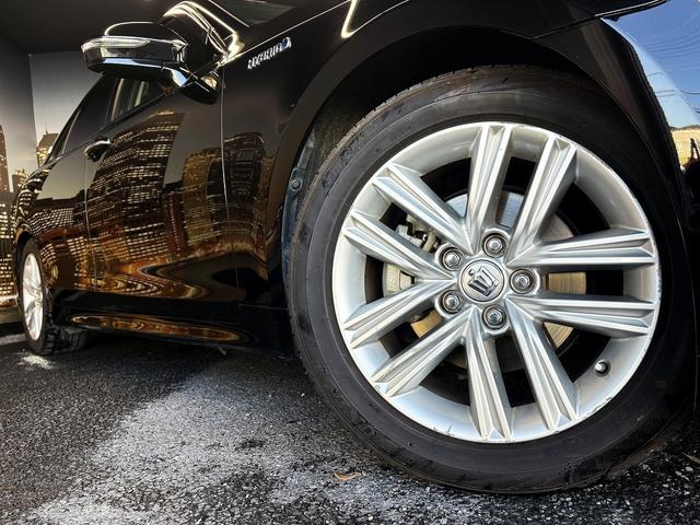 クラウンハイブリッド アスリートＳ　（禁煙車）（黒本革シート）（メーカーＨＤＤナビ）（クルーズコントロール）（シートヒーター＆クーラー）（コーナーセンサー）（パワーシート）（バックカメラ）（ビルトインＥＴＣ）（純正１７インチＡＷ）（14枚目）