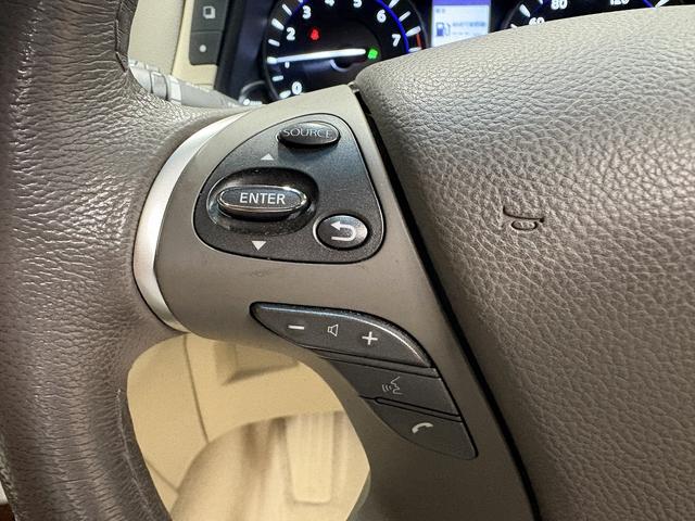 フーガハイブリッド ベースグレード　（禁煙車）（後期型）（メーカーＨＤＤナビ）（アラウンドビュー）（レーダークルーズ）（エマージェンシーブレーキ）（コーナーセンサー）（パワーシート）（ビルトインＥＴＣ）（フルセグ）（純正１８インチＡＷ）（38枚目）