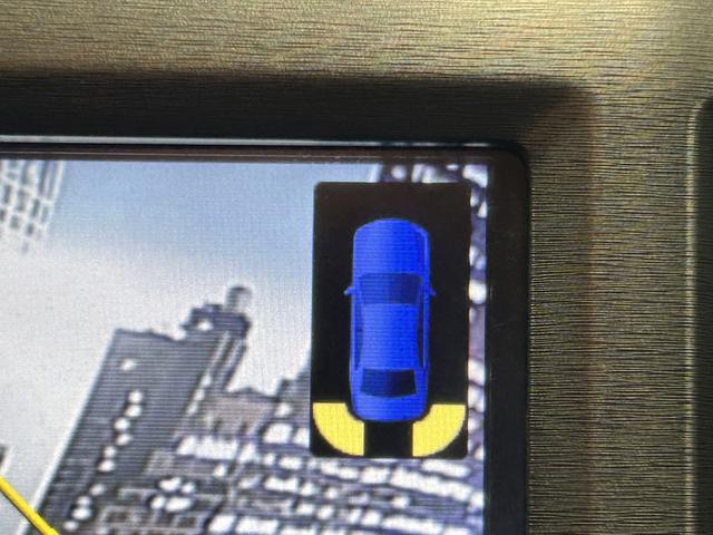 クラウンハイブリッド ロイヤルサルーン　（禁煙車）（メーカーＨＤＤナビ）（レーダークルーズコントロール）（コーナーセンサー）（シートヒーター）（パワーシート）（バックカメラ）（ビルトインＥＴＣ）（フルセグＴＶ）（純正１６インチＡＷ）（9枚目）
