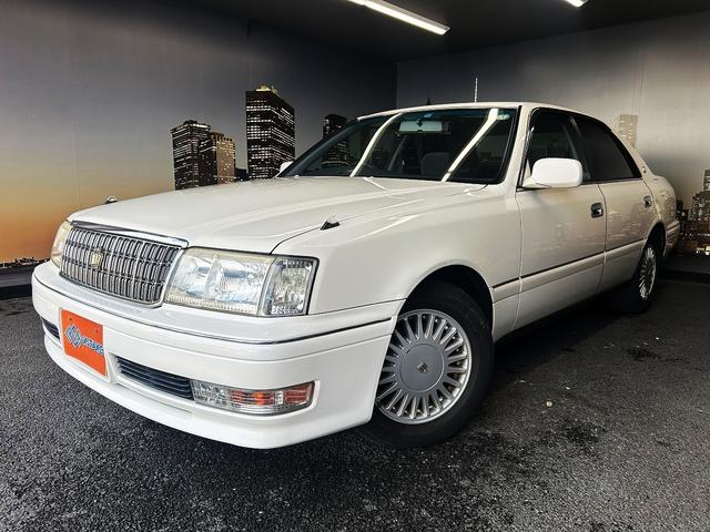 クラウン ロイヤルサルーン　（禁煙車）（後期型）（メーカーＤＶＤナビ）（パワーシート）（後席スイッチ）（ＥＴＣ）（キーレースキー）（オートライト）（ＣＤ再生）（純正１５インチＡＷ）（18枚目）