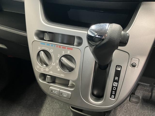 ムーヴ Ｌ　ＶＳスマートセレクションＳＡ　（禁煙車）（ストラーダナビ）（バックカメラ）（プリクラッシュセーフティー）（スマートキー）（ＥＴＣ）（Ｂｌｕｅｔｏｏｔｈオーディオ）（アイドリングストップ）（純正１４インチＡＷ）（49枚目）