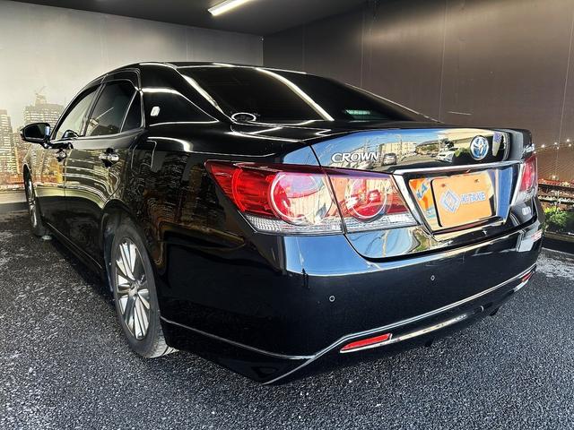 クラウンハイブリッド アスリートS (禁煙車)(後期型)(メーカーSDナビ)(レーダクルーズコントロール)(パワーシート)(シートヒーター)(コーナーセンサー)(バックカメラ)(ビルトインETC)(フルセグ)(純正17インチAW)(24枚目)