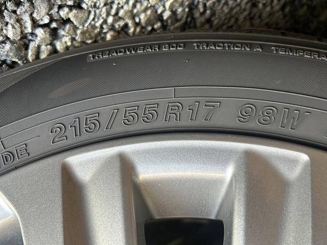 クラウンハイブリッド アスリートS (禁煙車)(後期型)(メーカーSDナビ)(レーダクルーズコントロール)(パワーシート)(シートヒーター)(コーナーセンサー)(バックカメラ)(ビルトインETC)(フルセグ)(純正17インチAW)(31枚目)