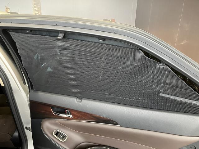TOYOTA CROWN HYBRID ROYAL SALOON G